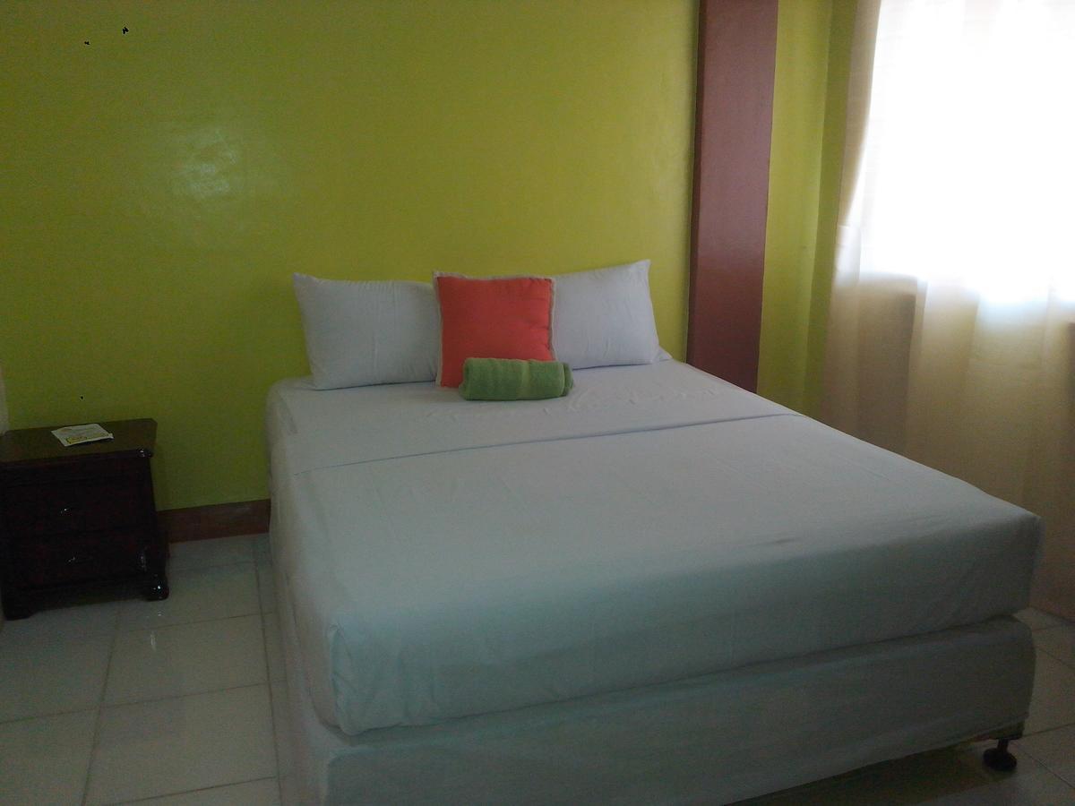 Centillo Travellers Inn Caticlan Exteriér fotografie